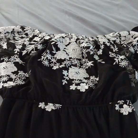 INC Formal Gown - Picture 4 of 5